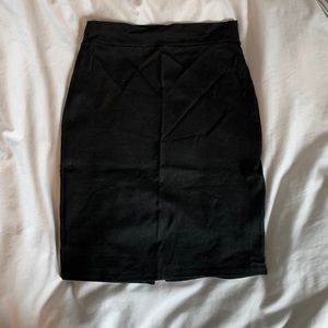 Midi bodycon black thick skirt w/ slit at back